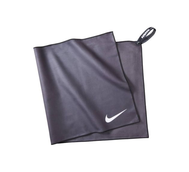 Nike towel online